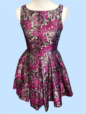 BB Dakota Clarissa Cocktail Dress Fuchsia Metallic l Size 0
